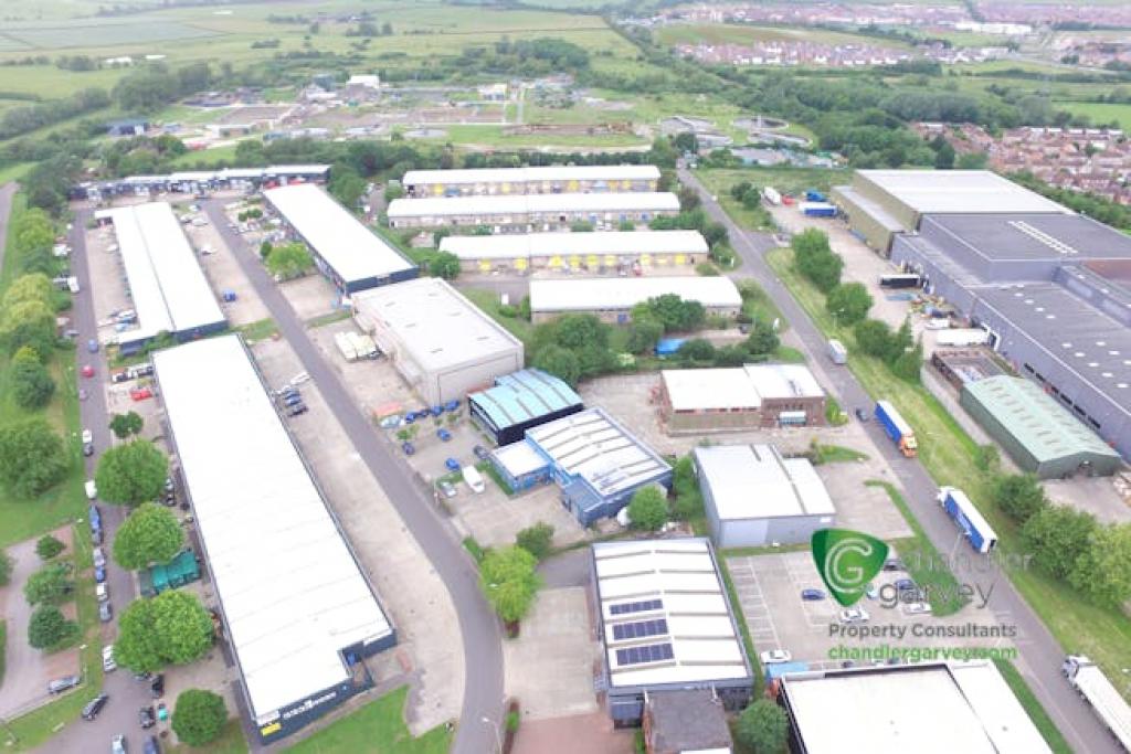 Rabans Clos - Warehouse, Aylesbury, Buckinghamshire HP19 8RS