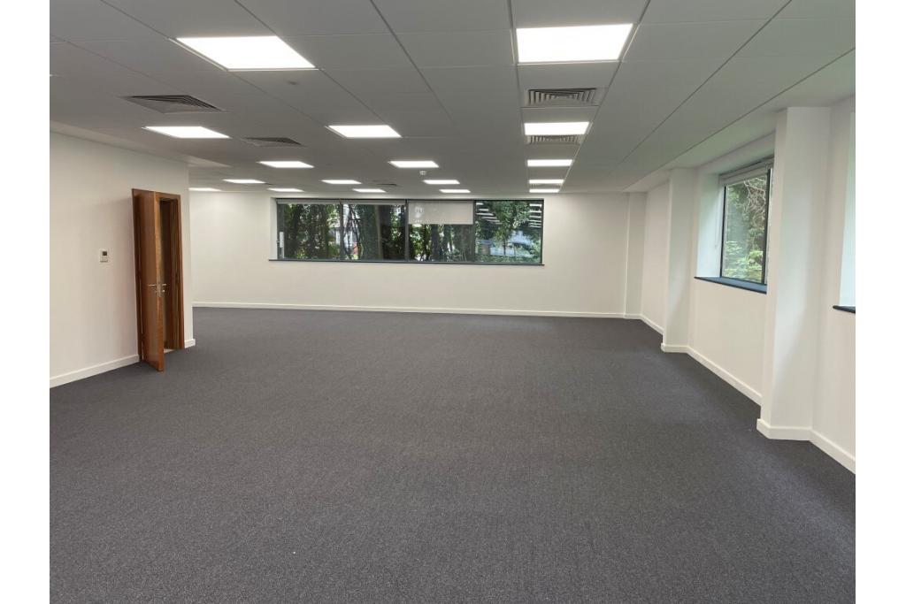 Riverside W - The Courtyard - Office, Wooburn Green, Buckinghamshire HP10 0DG