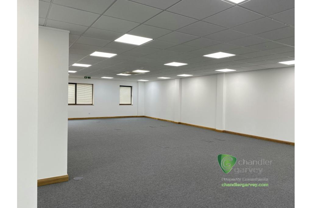 Smeaton Close - Bell Business Park - Office, Aylesbury, Buckinghamshire HP19 8JR
