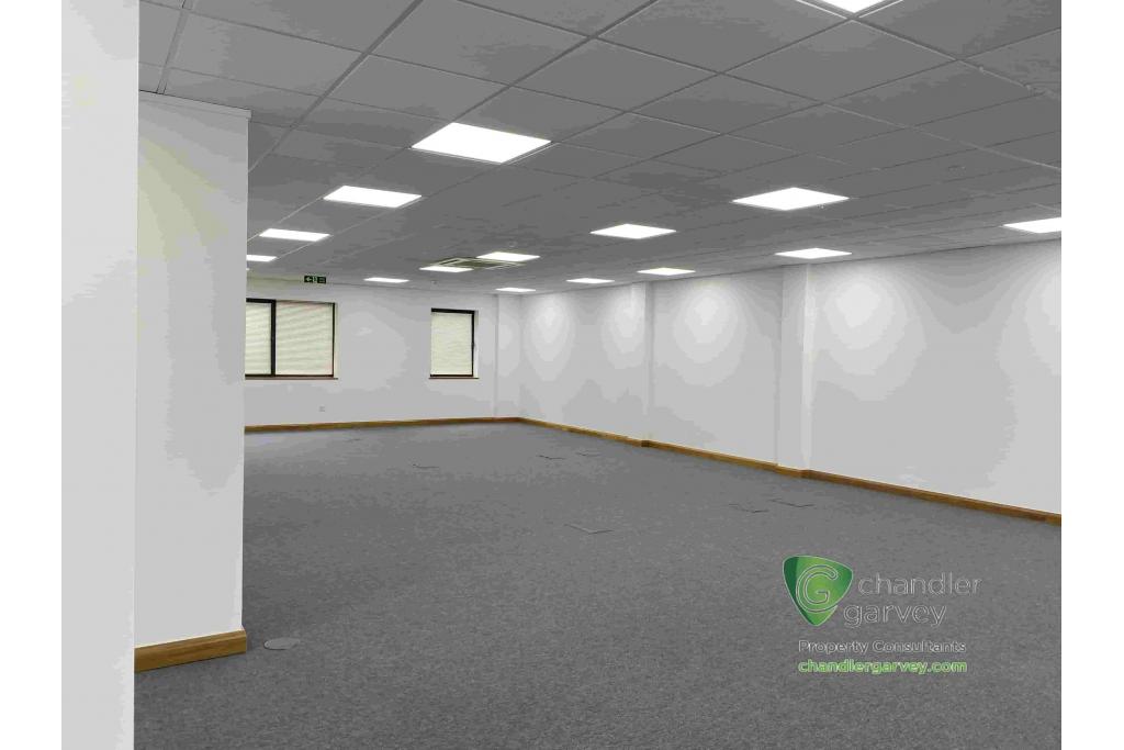 Smeaton Close - Bell Business Park - Office, Aylesbury, Buckinghamshire HP19 8JR