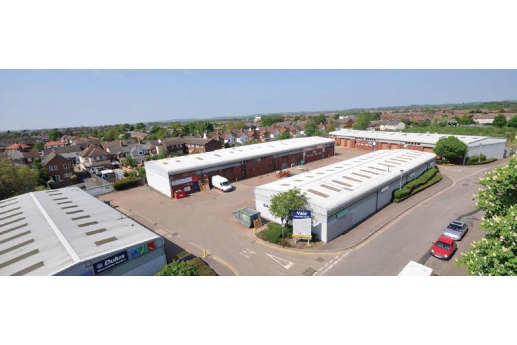 Southern Rd - Vale Industrial Centre - Service, Aylesbury, Buckinghamshire HP19 9EW
