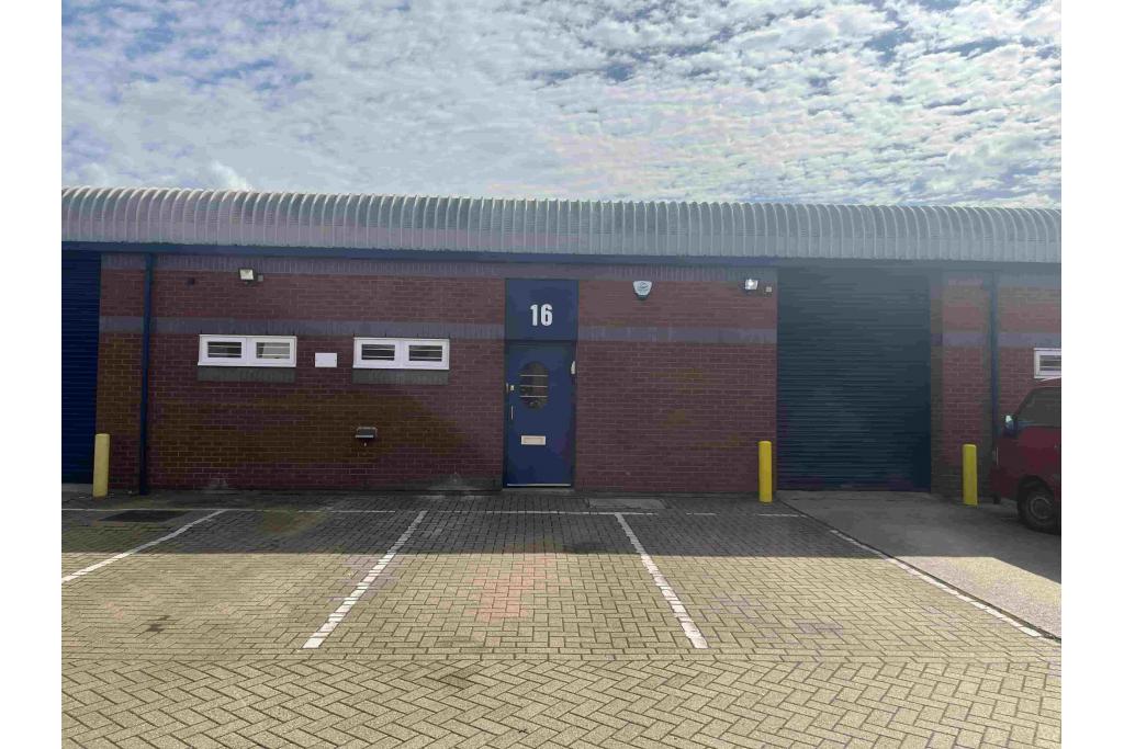Southern Rd - Vale Industrial Centre - Service, Aylesbury, Buckinghamshire HP19 9EW