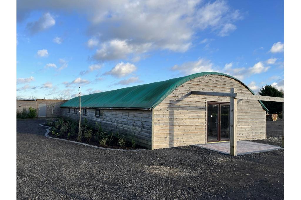 Stanbridge Rd - Bradmoor Farm - Retail, Haddenham, Buckinghamshire HP17 8JX