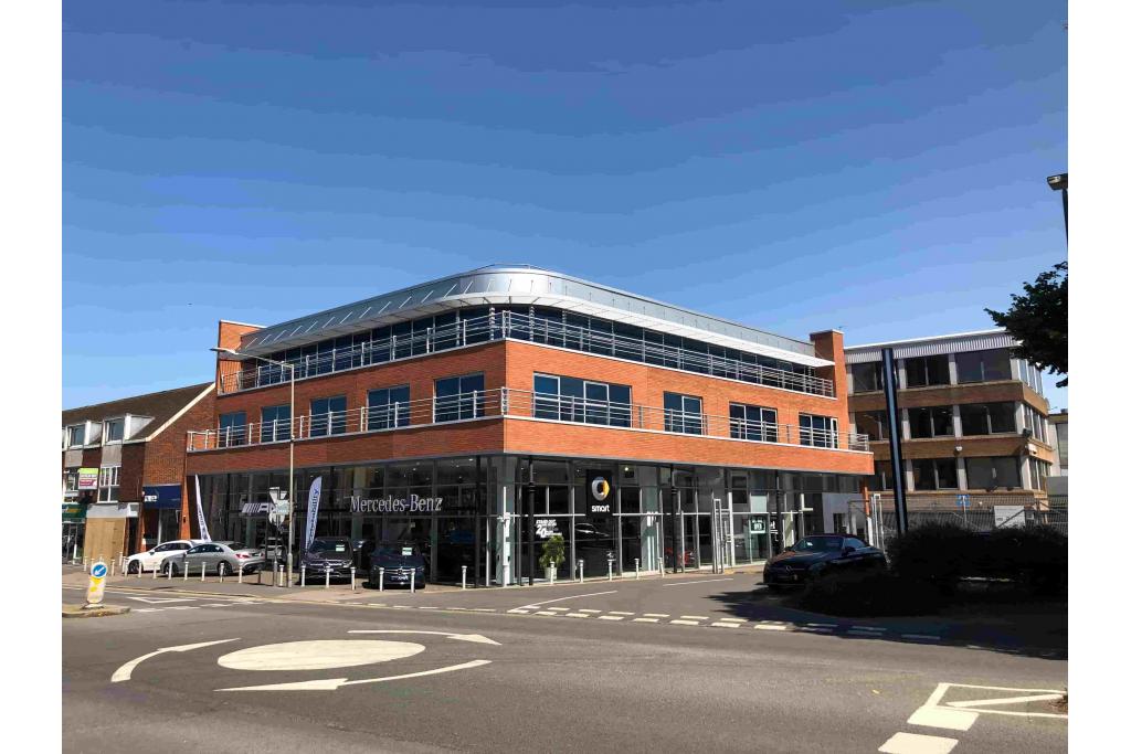 55 Station Rd - Vertu Mercedes-Benz - Shopfront Retail/Office, Beaconsfield, Buckinghamshire HP9 1QL
