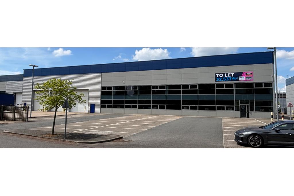 Swallowdale Lane - Industrial Warehouse, Hemel Hempstead, Hertfordshire HP2 7FZ