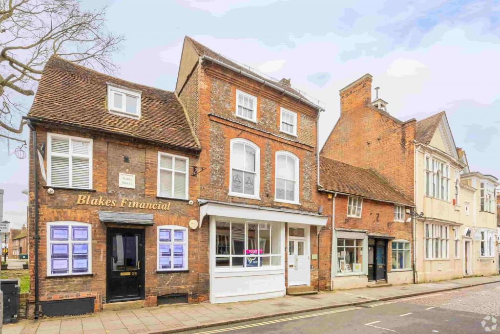 15 Temple Street - Shopfront Retail/Office, Aylesbury, Buckinghamshire HP20 2RN