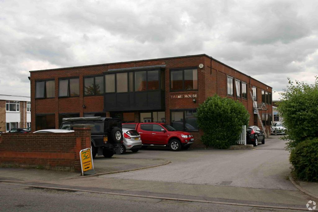 Thame Road - Thame House, Office, Haddenham, Buckinghamshire HP17 8HU