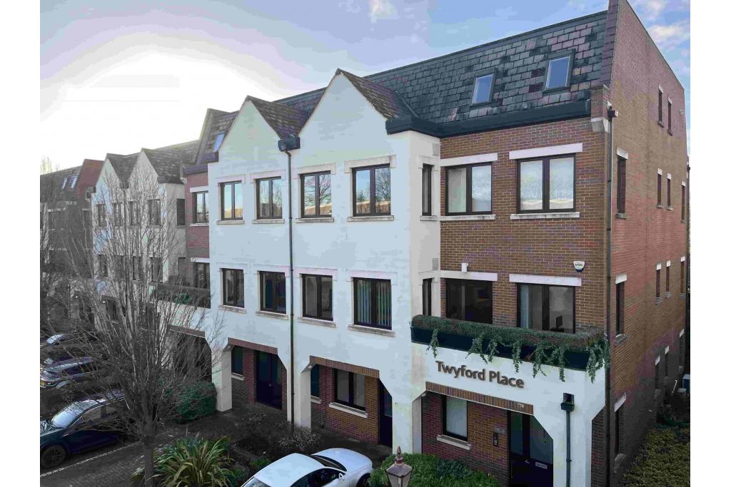 Twyford Place, Lincoln Rd - Office Unit, High Wycombe, Buckinghamshire HP12 3RE