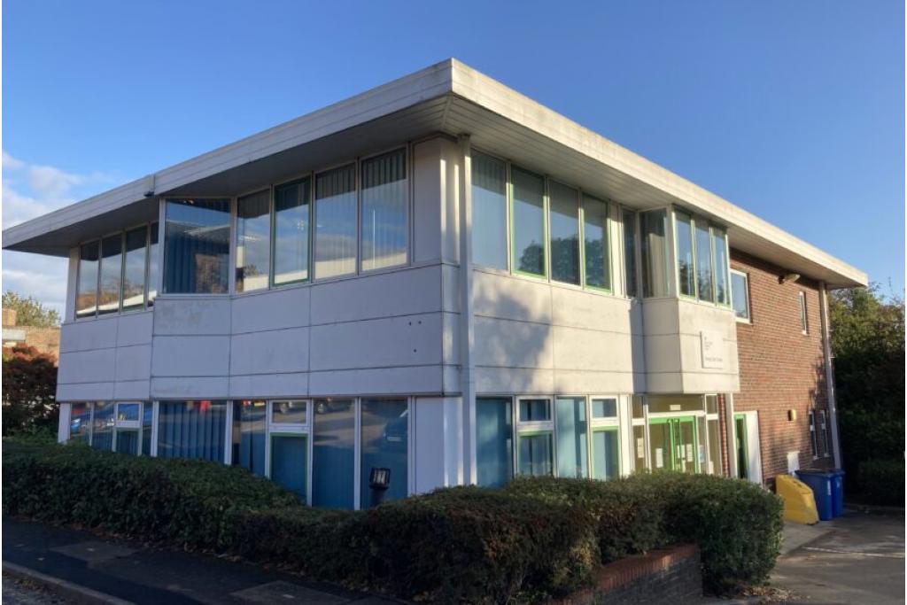 Wellington Rd - Trenchard House - Office, High Wycombe, Buckinghamshire HP12 3PS