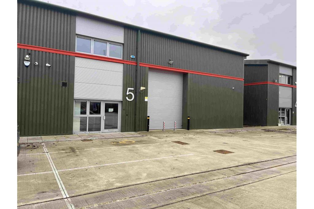 5-8 Westcott Venture Park - Industrial, Westcott, Buckinghamshire HP18 0XB