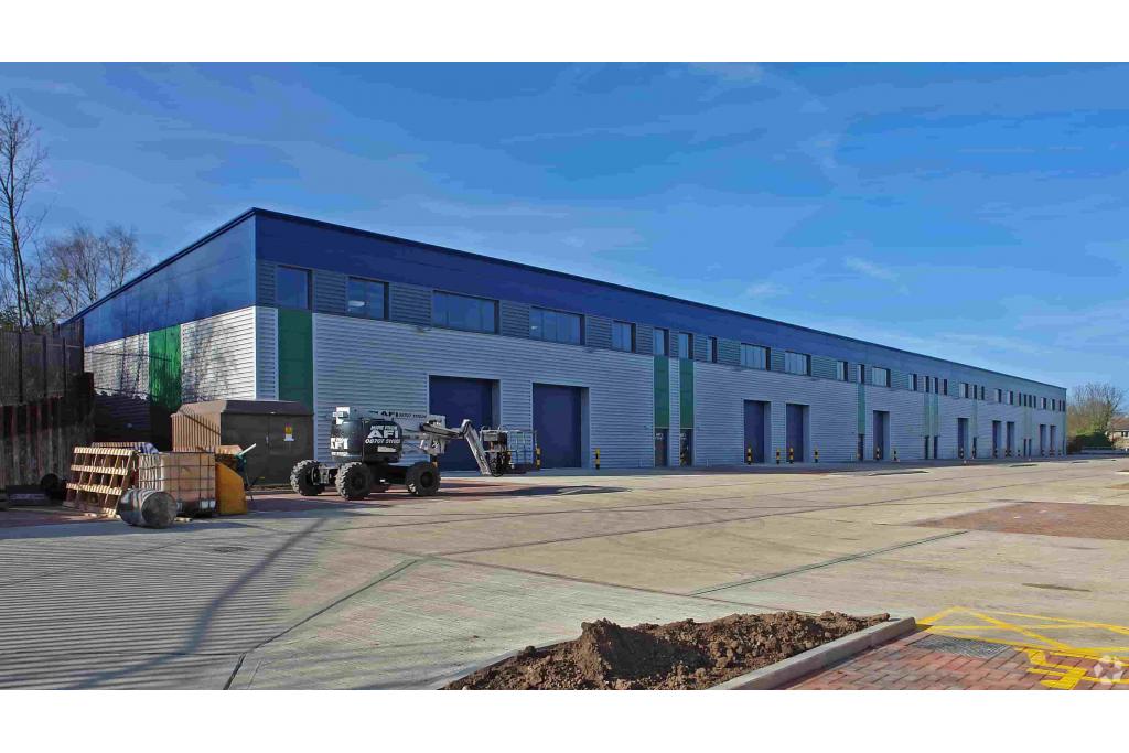 Whiteleaf Road - Chancerygate Business Centre, Warehouse Unit, Hemel Hempstead