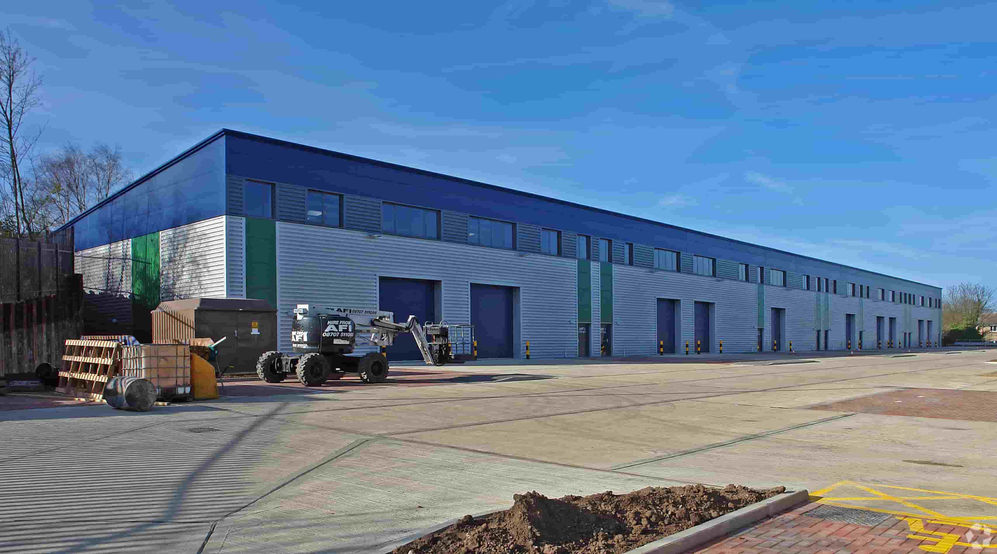 Whiteleaf Road - Chancerygate Business Centre, Warehouse Unit, Hemel Hempstead
