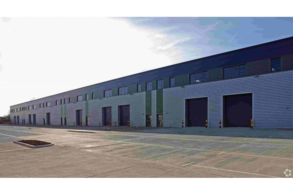 Whiteleaf Road - Chancerygate Business Centre, Warehouse Unit, Hemel Hempstead