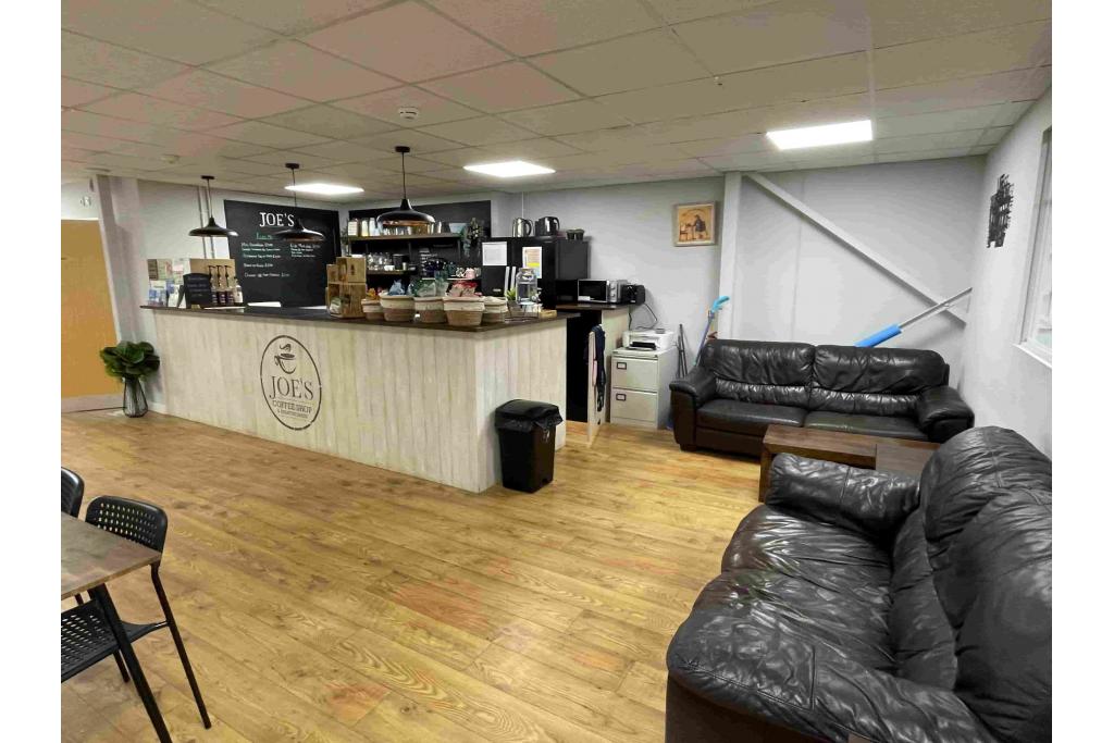 Whiteleaf Road - Chancerygate Business Centre, Warehouse Unit, Hemel Hempstead