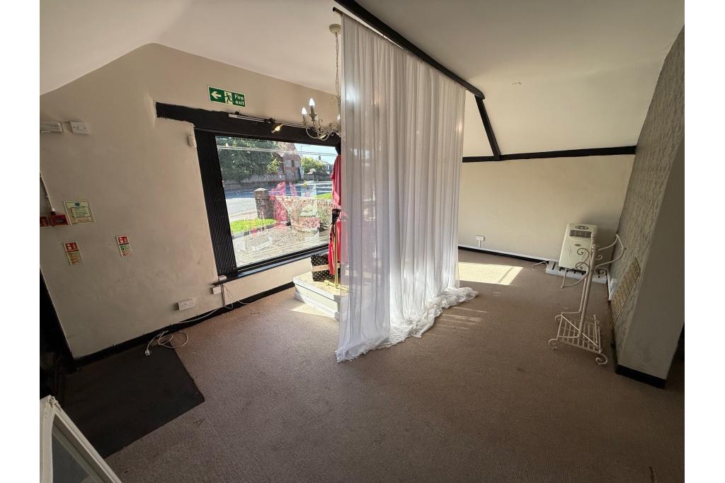 Ambers, The Millstream - Retail, Amersham, Buckinghamshire HP7 9DA
