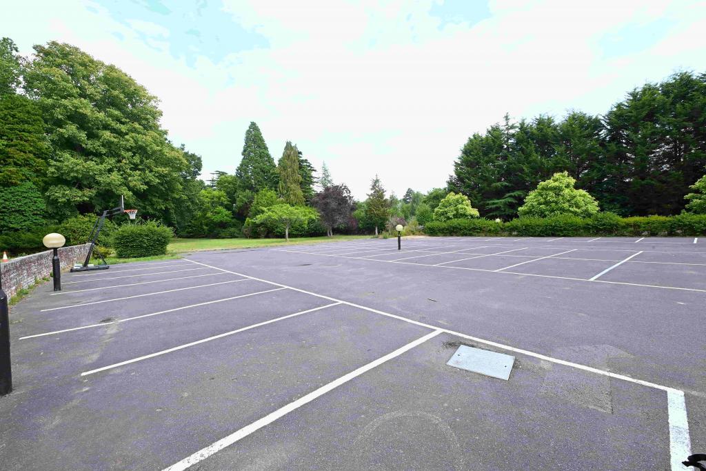 Chartridge Hotel & Conference Centre - Hotel Property, Chesham, Buckinghamshire HP5 2TU