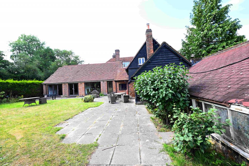 Chartridge Hotel & Conference Centre - Hotel Property, Chesham, Buckinghamshire HP5 2TU