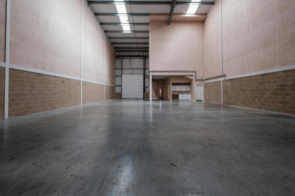 Crendon Industrial Park - Industrial Warehouse Units, Long Crendon, Buckinghamshire