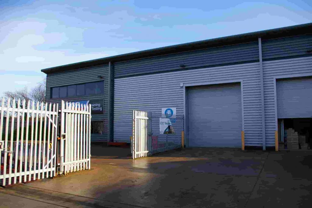 Crendon Industrial Park Warehouse Units - Long Crendon, Buckinghamshire HP18 9RW