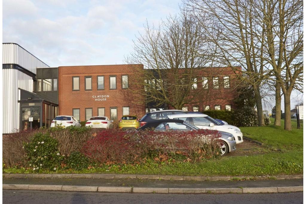Claydon House - Industrial Warehouse, Aylesbury, Buckinghamshire HP19 8TE