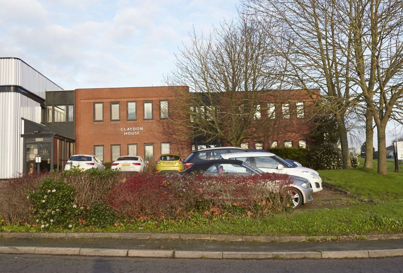 Claydon House - Industrial Warehouse, Aylesbury, Buckinghamshire HP19 8TE