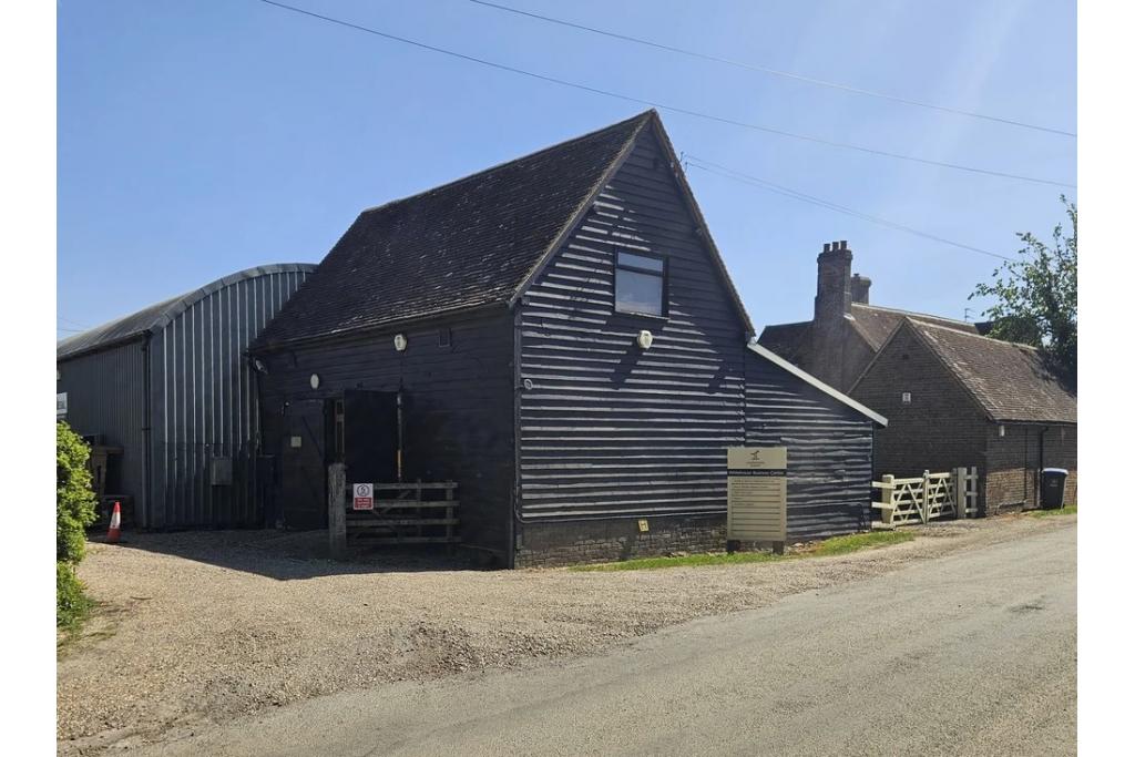 Whitehouse Farmhouse - Office, Gaddesden Row, Hemel Hempstead, Hertfordshire HP2 6HG