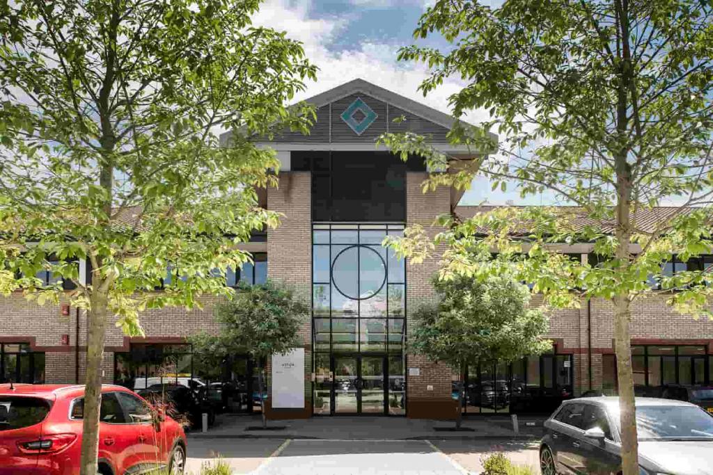Aston Court - Office Building, Kingsmead Business Park, High Wycombe, Buckinghamshire HP11 1JU