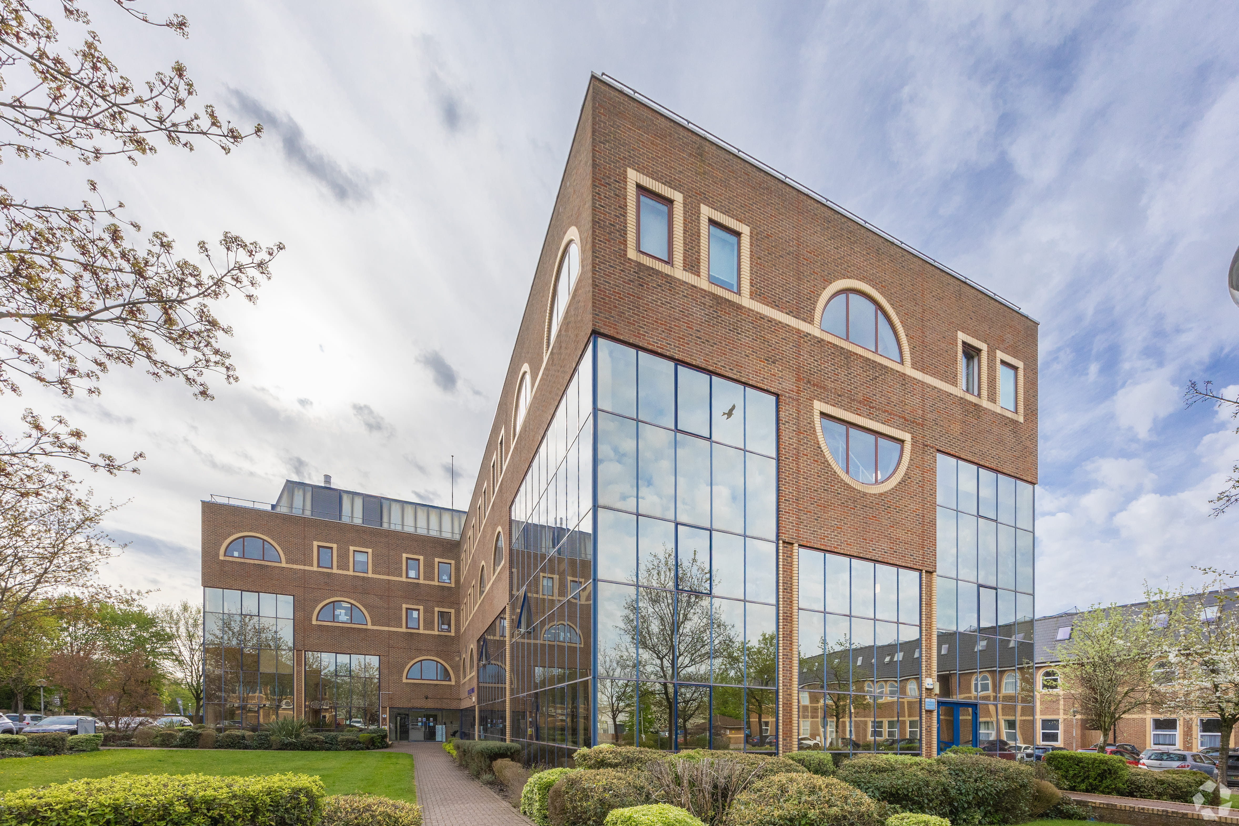 The Gate House - Office, Gatehouse Road, Aylesbury, Buckinghamshire HP19 8DB