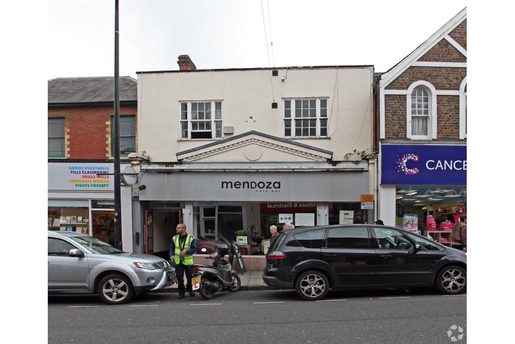 30 High St - Restaurant, Aylesbury, Buckinghamshire HP20 1SF