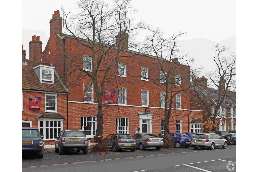 Canon House Office Building - 27 London End, Beaconsfield, Buckinghamshire HP9 2HN