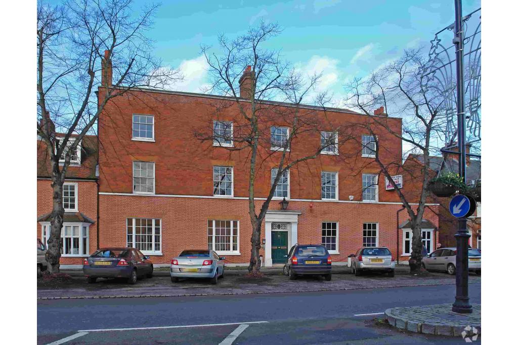 Canon House Office Building - 27 London End, Beaconsfield, Buckinghamshire HP9 2HN