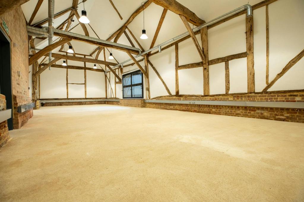 Manor Farm Barns Office Complex - Hughenden Manor Estate, High Wycombe, Buckinghamshire HP13 5UX