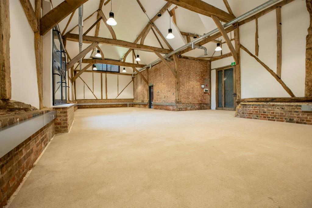 Manor Farm Barns Office Complex - Hughenden Manor Estate, High Wycombe, Buckinghamshire HP13 5UX