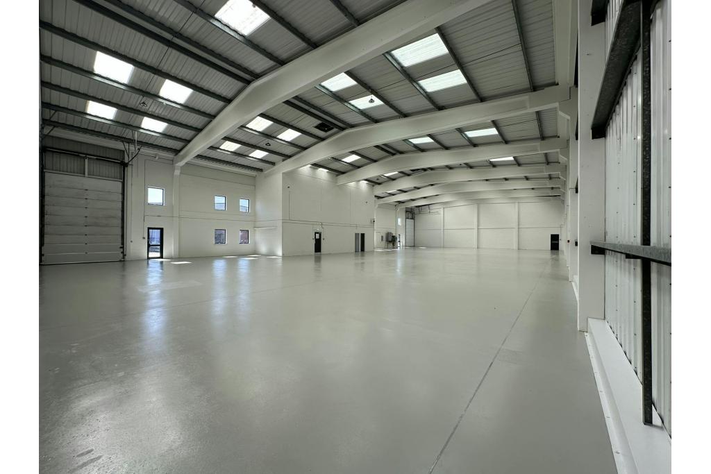 Meadow View - Warehouse, Long Crendon, Buckinghamshire HP18 9EQ