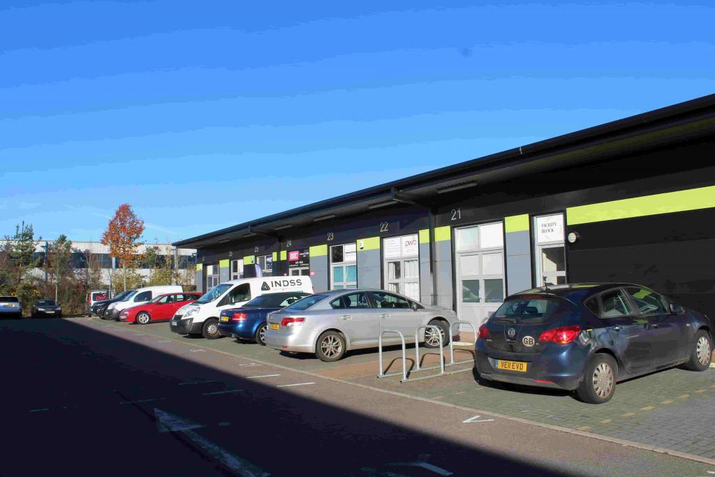 1 Smeaton Close - Space Business Centre, Aylesbury, Buckinghamshire HP19 8FJ