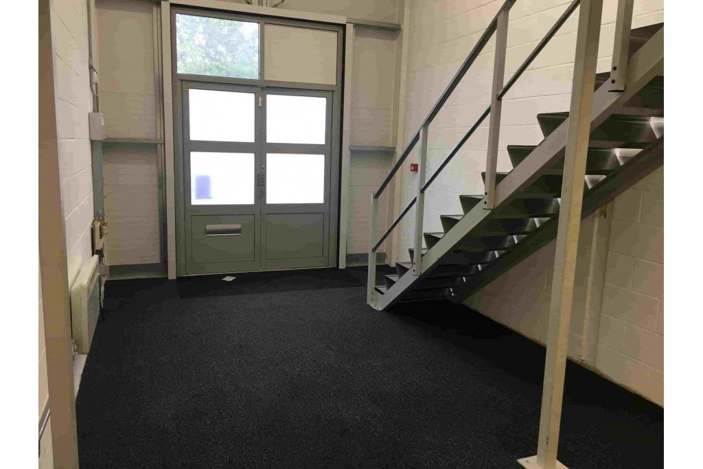 1 Smeaton Close - Space Business Centre, Aylesbury, Buckinghamshire HP19 8FJ