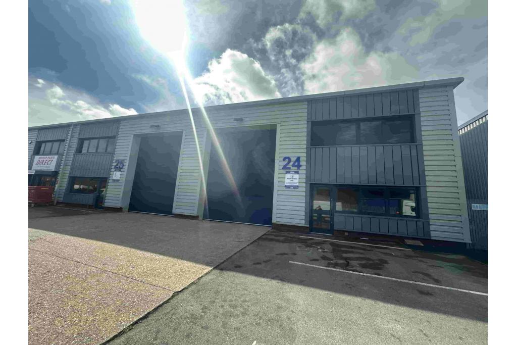 Southern Rd - Vale Industrial Estate, Aylesbury, Buckinghamshire HP19 9EW