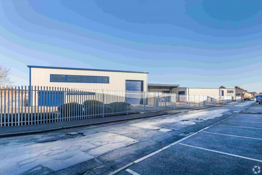 Southern Rd - Vale Industrial Estate, Aylesbury, Buckinghamshire HP19 9EW