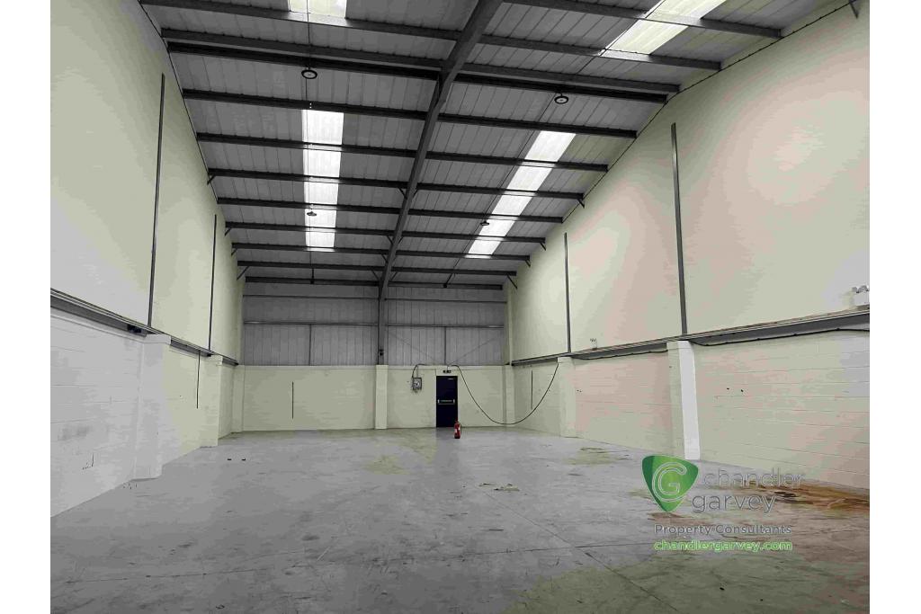 Southern Rd - Vale Industrial Centre Warehouse, Aylesbury, Buckinghamshire HP19 9EW