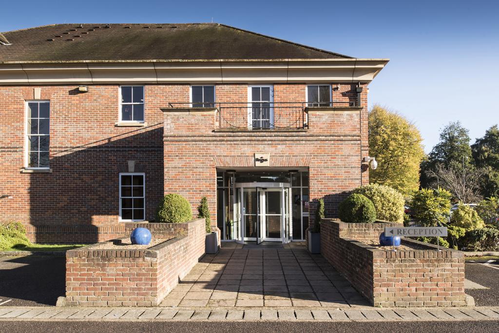 Deacon House - Office, St Marys Court, Amersham, Buckinghamshire HP7 0UT