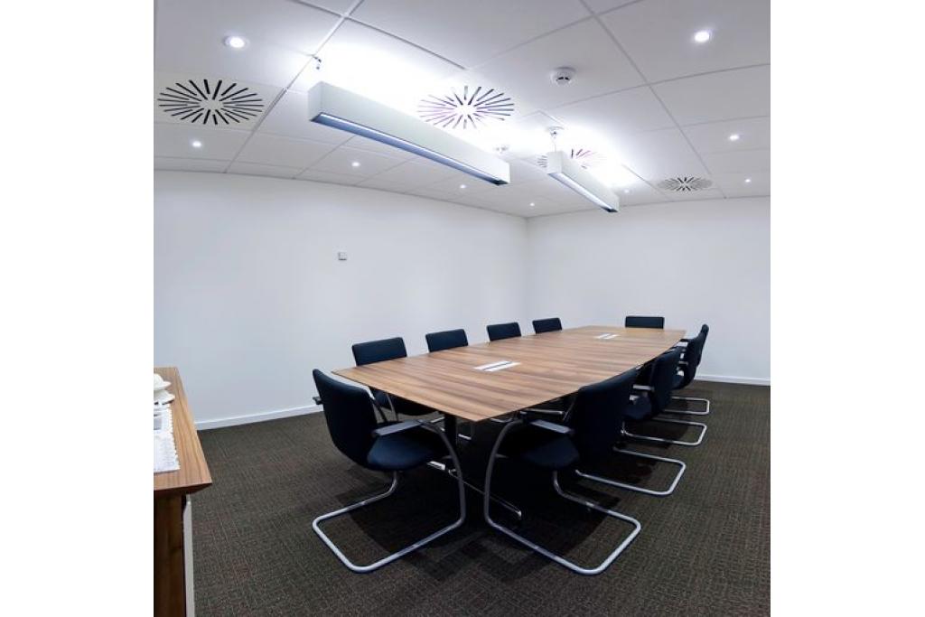 Beaconsfield Service Station Retail & Office Space - Beaconsfield, Buckinghamshire HP9 2SE