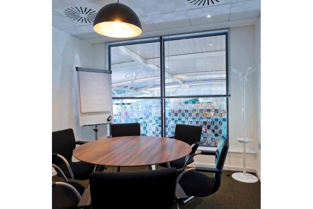 Beaconsfield Service Station Retail & Office Space - Beaconsfield, Buckinghamshire HP9 2SE
