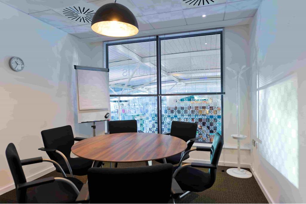 Beaconsfield Service Station Retail & Office Space - Beaconsfield, Buckinghamshire HP9 2SE