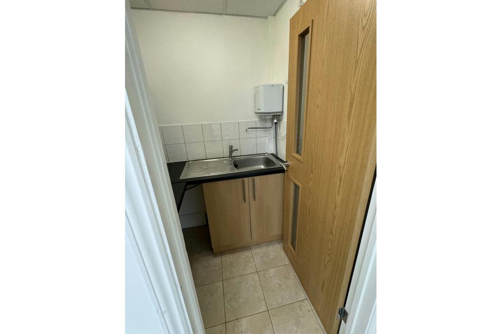 Woodside Walk Office Space - Amersham, Buckinghamshire HP6 6AA