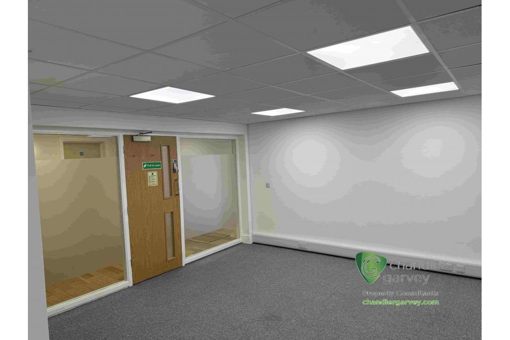 Woodside Walk Office Space - Amersham, Buckinghamshire HP6 6AA