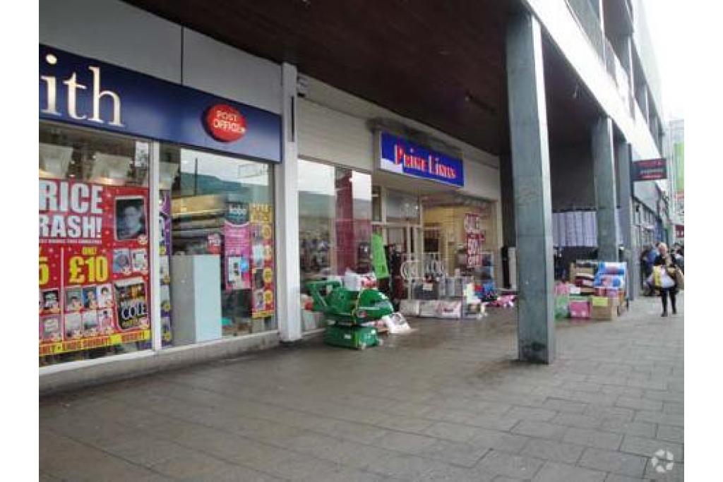 185 Marlowes - Retail Shopfront, Hemel Hempstead, Hertfordshire HP1 1BB