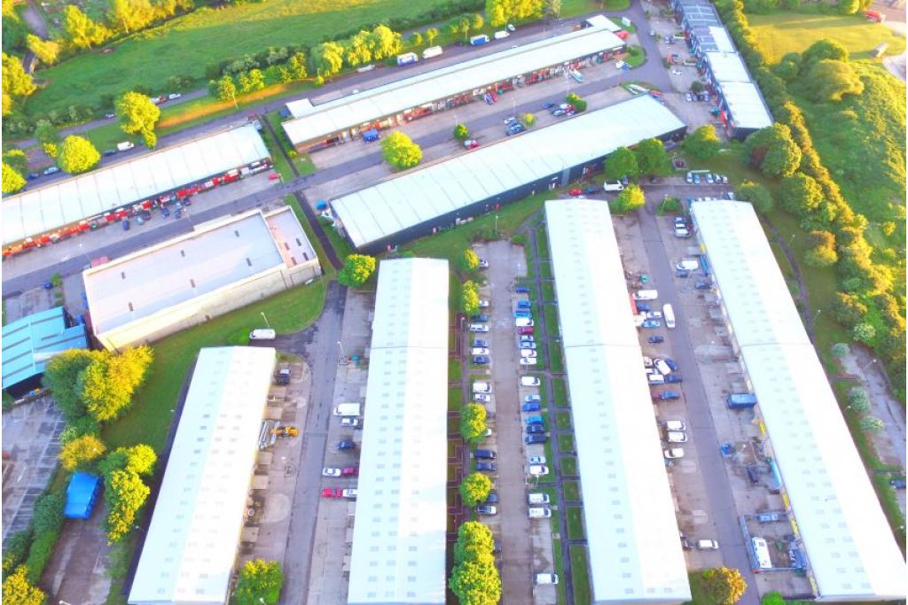 1-19 Bessemer Cres - Industrial Warehouse, Aylesbury, Buckinghamshire HP19 8TF