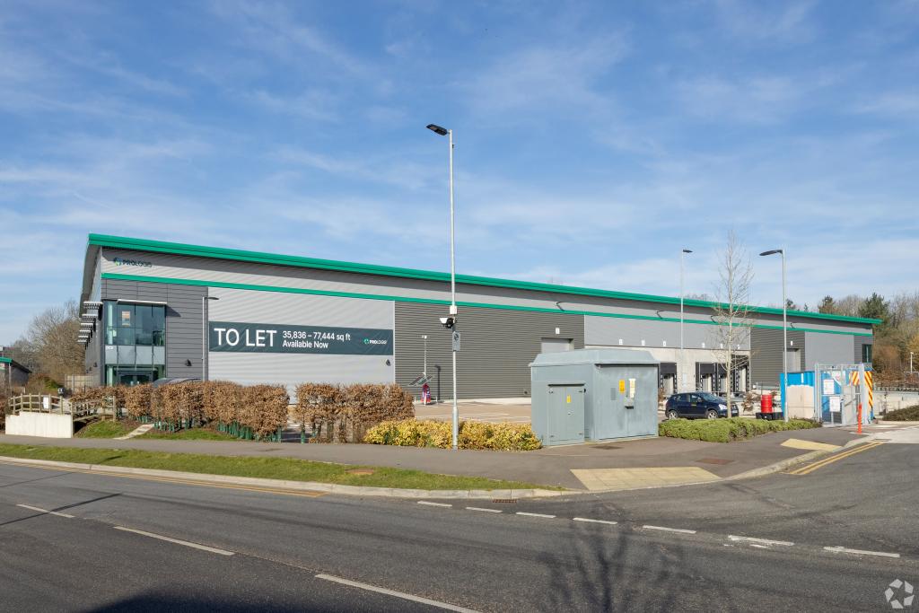 Blossom Way - Hemel Hempstead (Maylands) DC5-DC6 - Warehouse, Hemel Hempstead, Hertfordshire HP2 4ZB