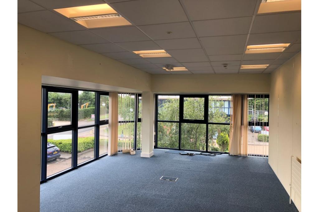 Boundary Way - Grovelands Business Centre - Office, Hemel Hempstead, Hertfordshire HP2 7TE
