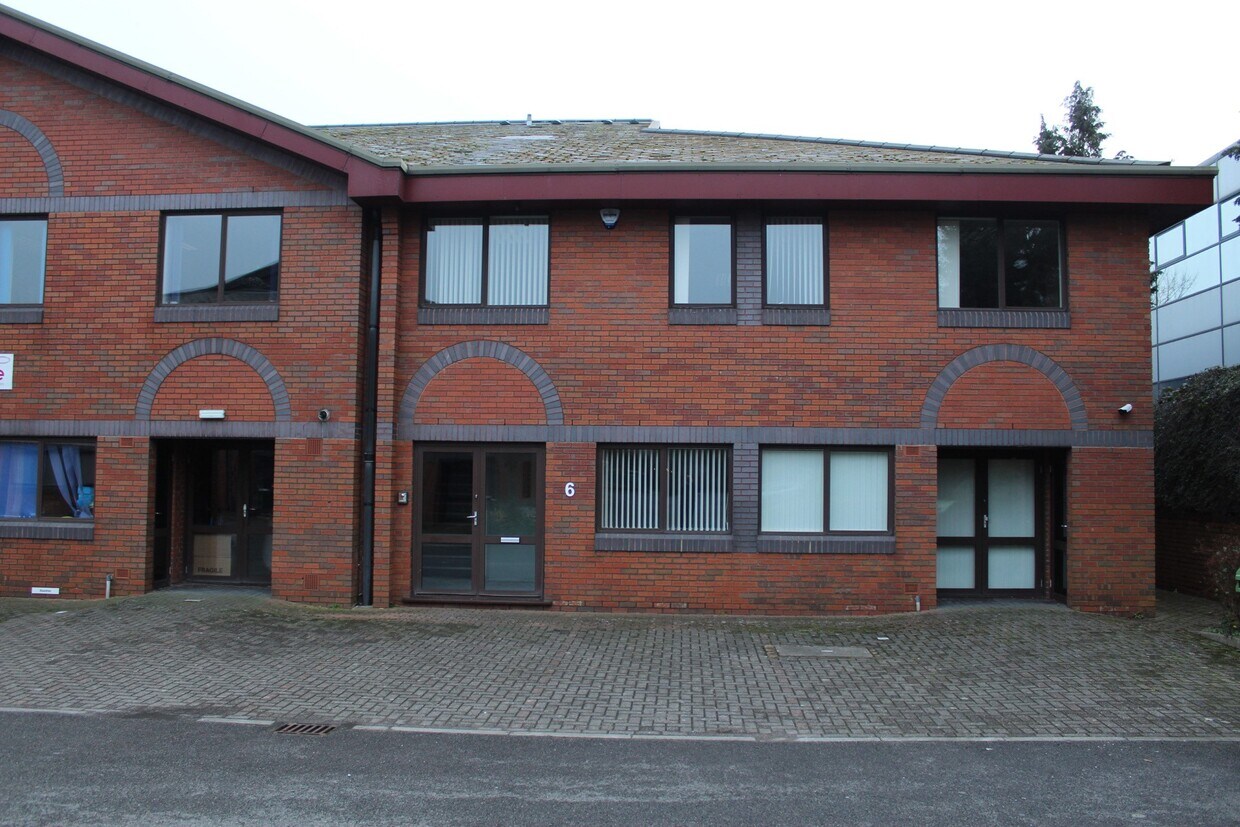 Coronation Rd - Lancaster Court Office Unit, High Wycombe, Buckinghamshire HP12 3TD